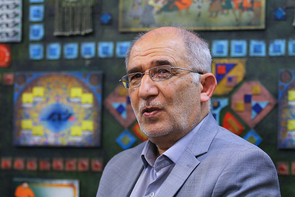 هدیه به رئیس جمهور و دولت جدید