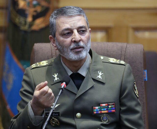 به سمت جبهه در دفاع از مدافعان ارائه دهندگان خدمات بهداشتی در سلامت عمومی