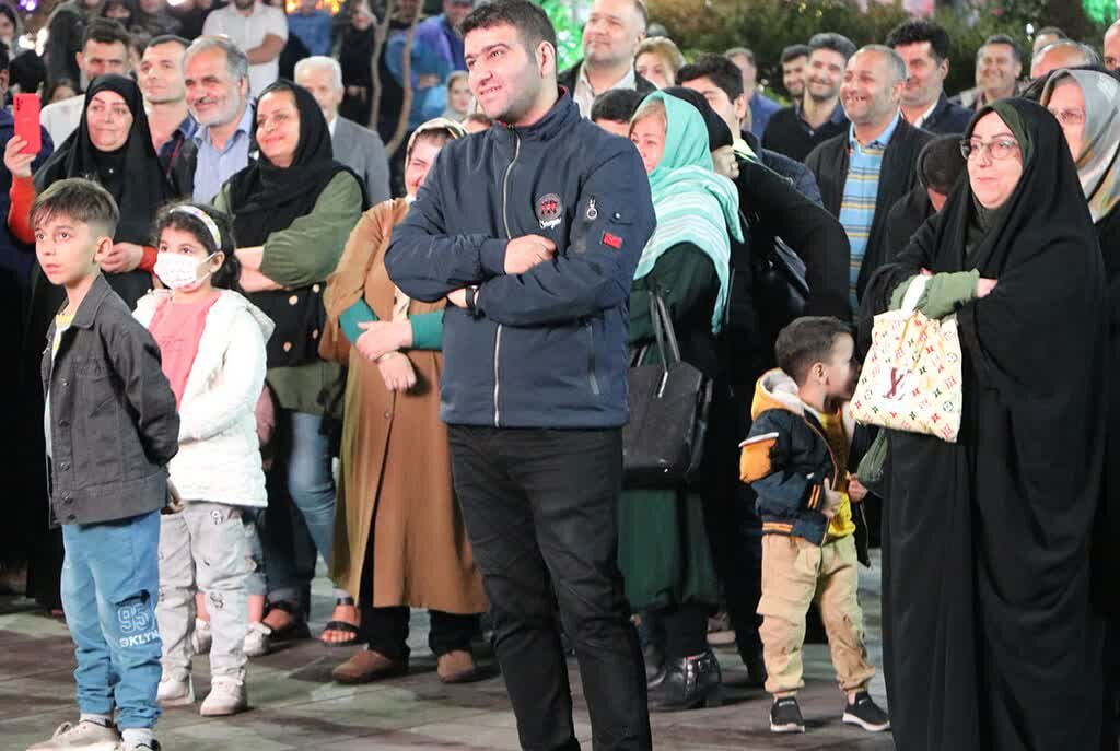 تماشاخانه کانون به مرکز گیلان رسید