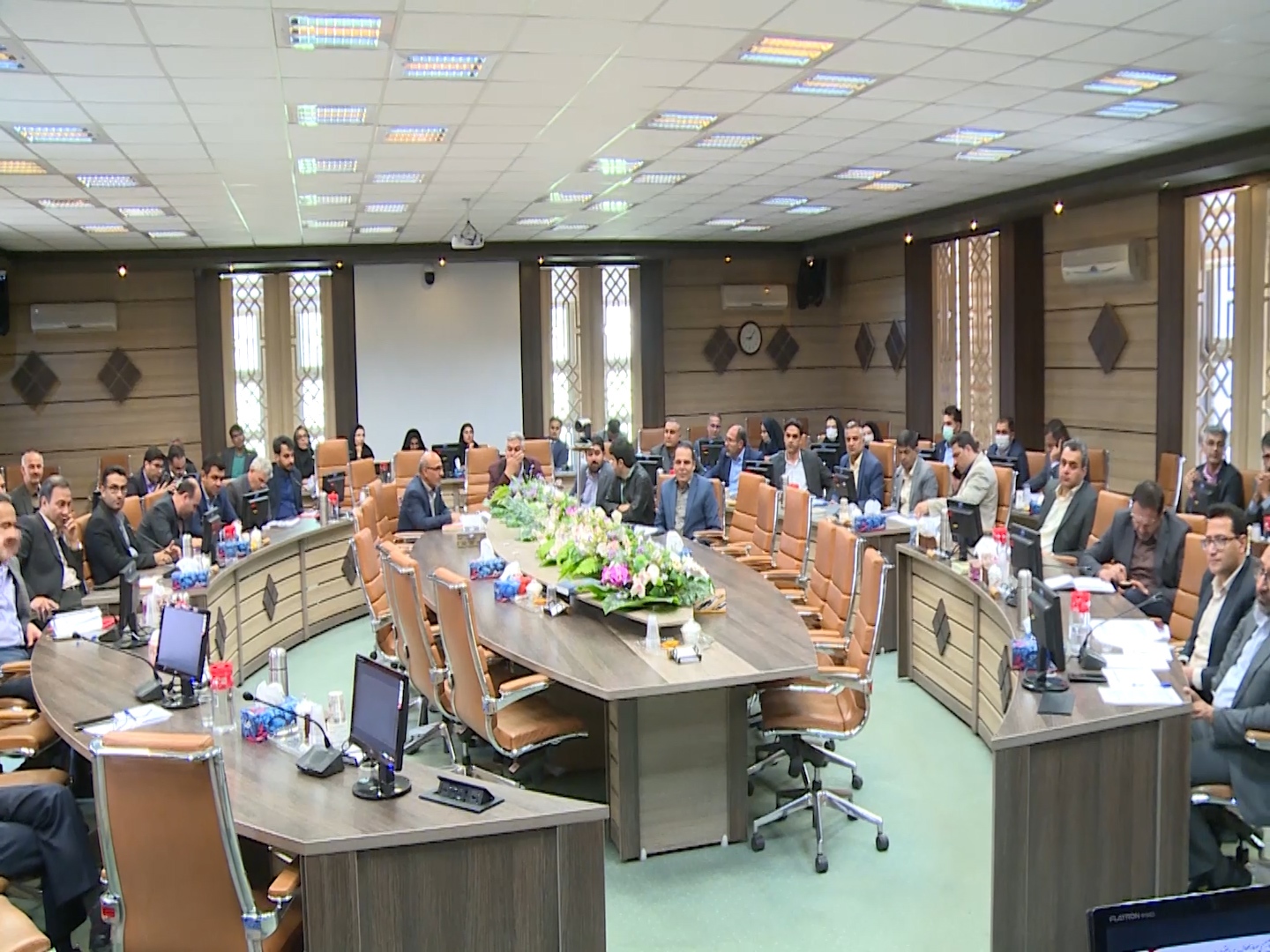 ضرب العجل جذب تسهیلات تبصره ۱۶ بانک‌ها