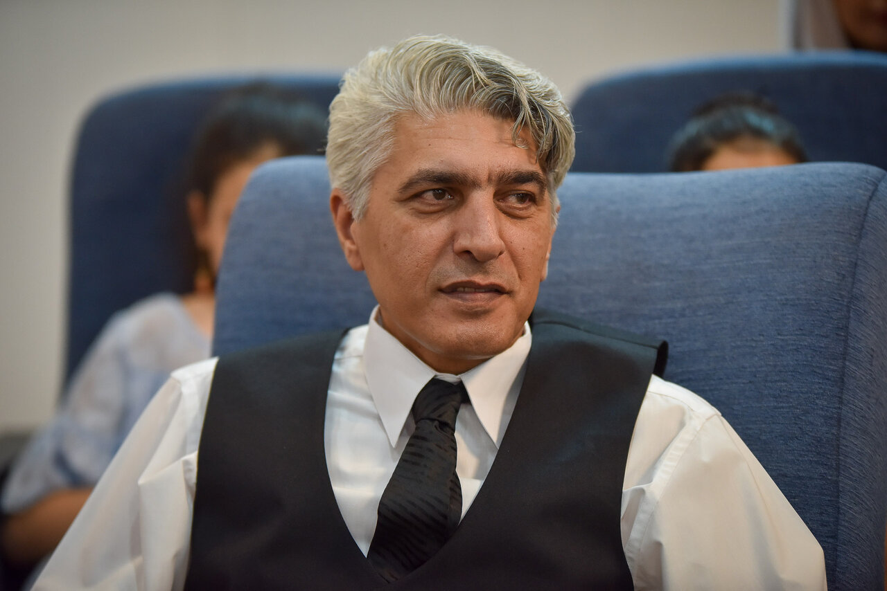 روشن شدن چراغ بنزین ،دلیل برائت راننده ی متهم به آدم ربایی