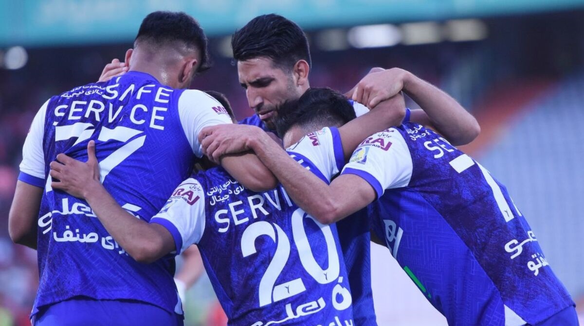 استقلال نمی‌تواند در جریان بازی به صنعت نفت گل بزند