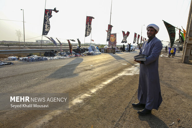 آماده سازی راه‌های خوزستان برای اربعین / نصب مه پاش برای زائران