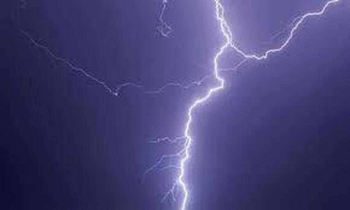 ‌دانشمندان برای اولین‌بار رعد و برق را منحرف کردند