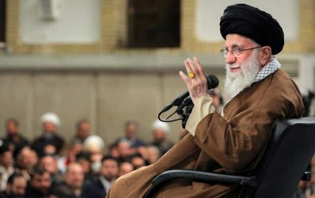 مردی در خیابان کشوردوست - ایسنا