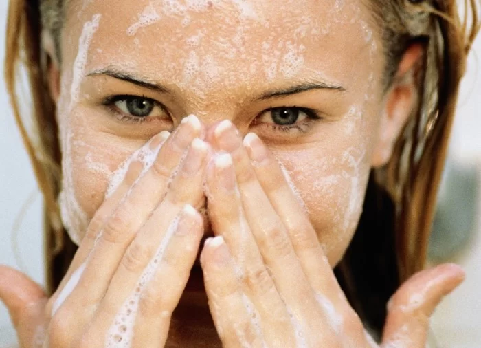 The best face wash for oily and acne prone skin