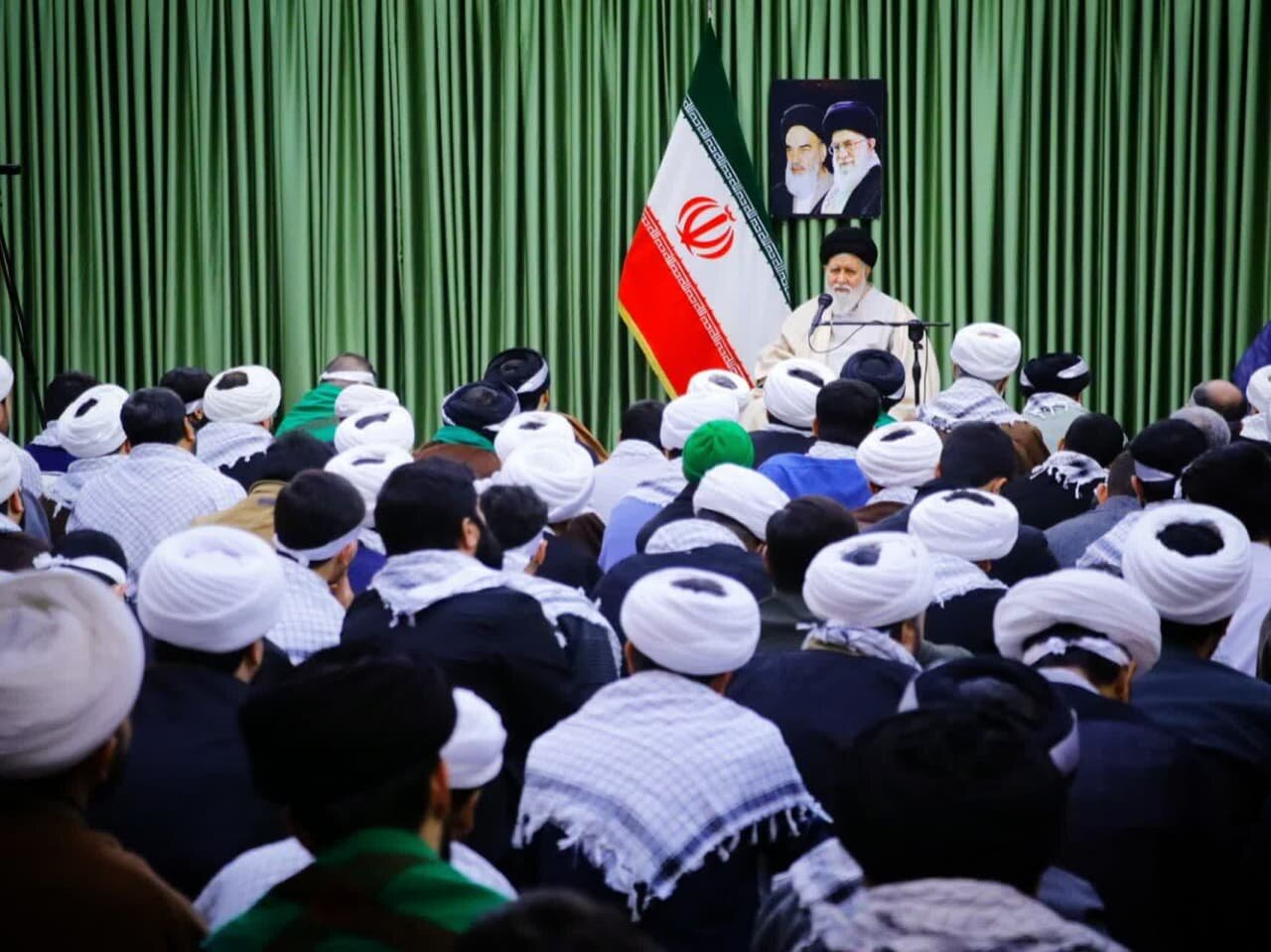 ماهیت انقلاب اسلامی در خدمت به محرومان تعریف شده است - خبرگزاری مهر | اخبار ایران و جهان