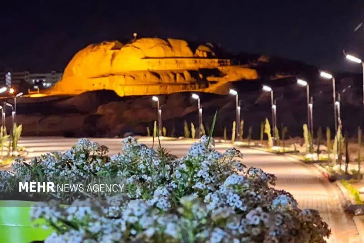 مسیر گردشگری شبانه محوطه باستانی سیلک کاشان افتتاح شد - خبرگزاری مهر | اخبار ایران و جهان