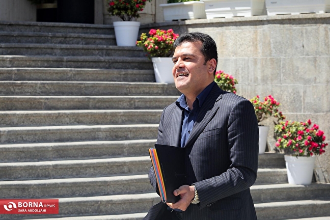 تأخیر در افتتاح مزرعه جی‌پی‌یو/ افتتاح رسمی شهریور