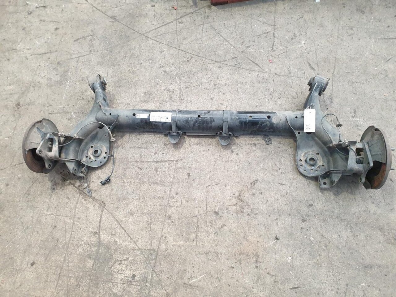 دلیل خرابی اکسل عقب خودرو و راهکارها و هزینه‌های تعمیر