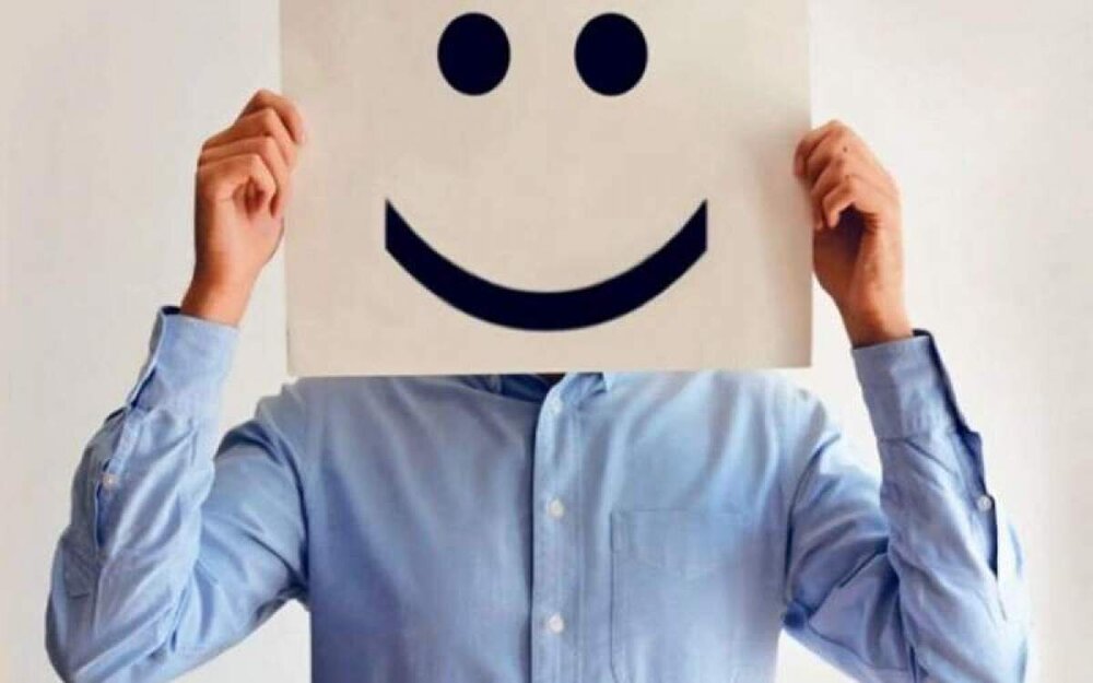 نگرانی یک جامعه‌شناس از واکنش طنزآمیز مردم به مسائل سیاسی